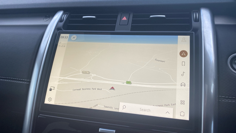 Land Rover Discovery 3.0 D300 Dynamic SE 5dr Auto Diesel Station Wagon